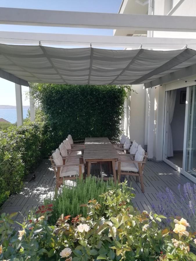 House Natali 70M From The Beach - Free Ev Top Up Rtina Buitenkant foto