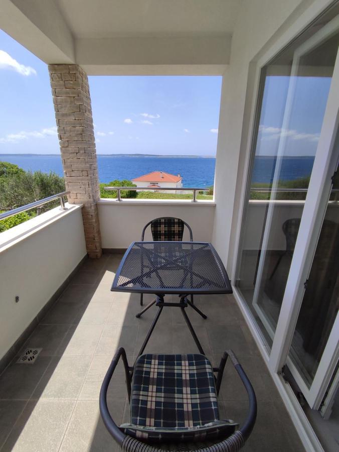 House Natali 70M From The Beach - Free Ev Top Up Rtina Buitenkant foto