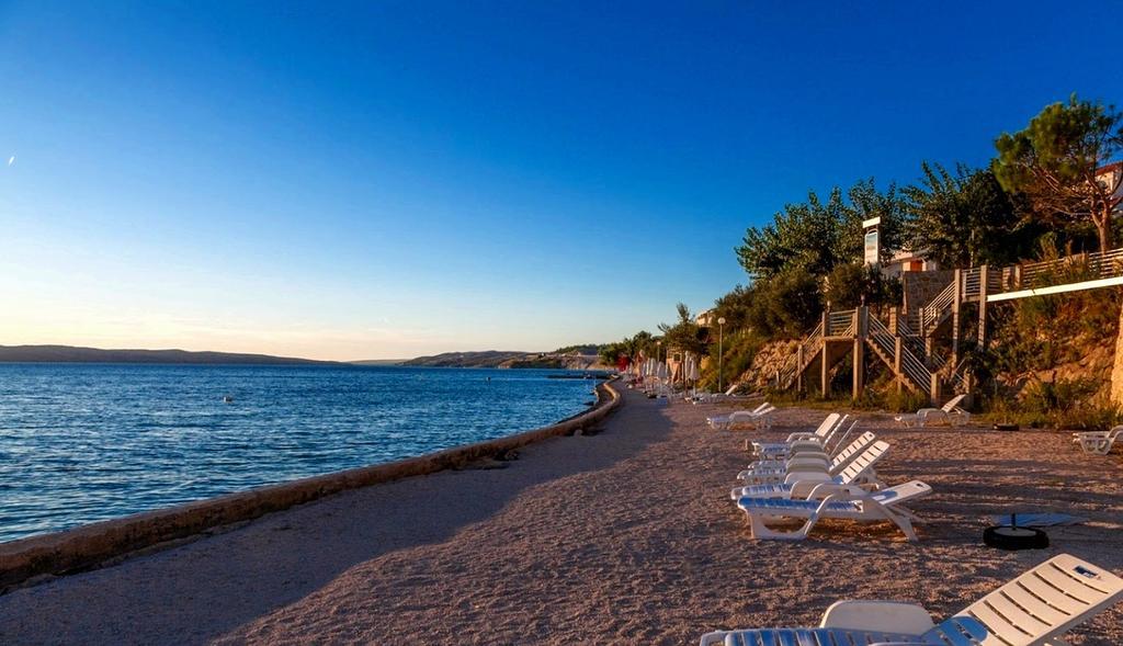 House Natali 70M From The Beach - Free Ev Top Up Rtina Buitenkant foto
