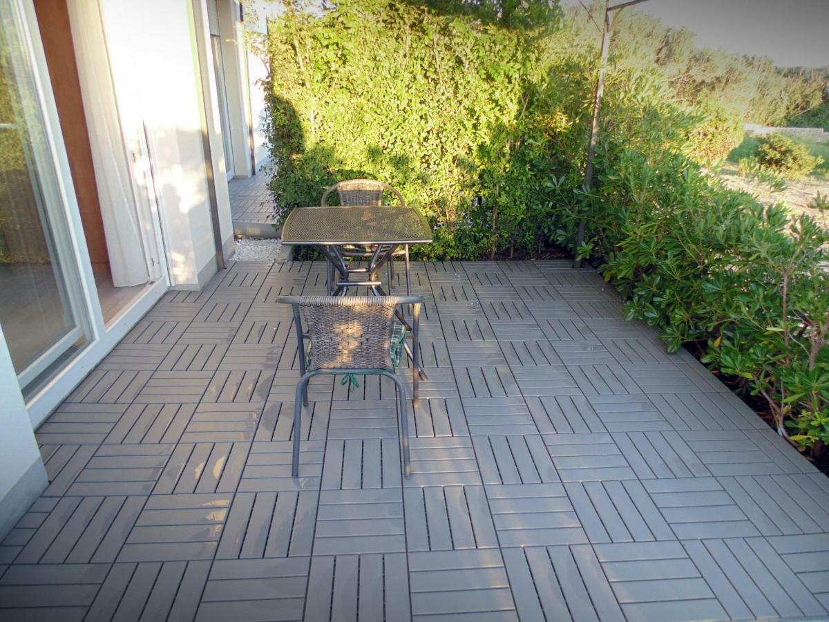 House Natali 70M From The Beach - Free Ev Top Up Rtina Buitenkant foto