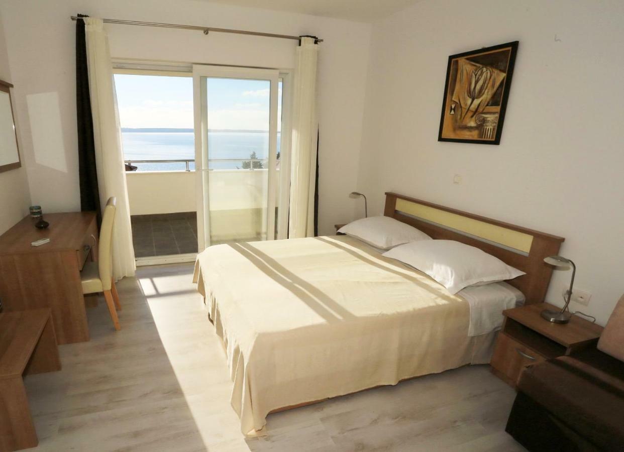 House Natali 70M From The Beach - Free Ev Top Up Rtina Buitenkant foto
